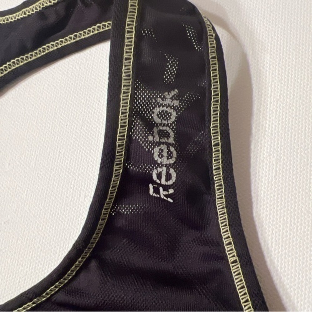 EUC‎ Reebok Women's Black Athletic Racerback Tank Top Size M 🔥 (T) - Picture 2 of 6